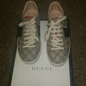 Gucci shoes